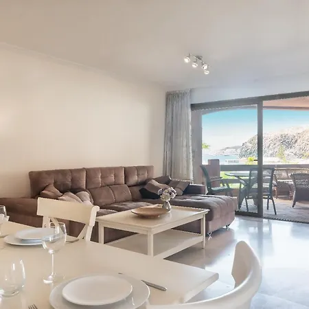 Hébergement de vacances Adjona 1-4 Sea View 2b *