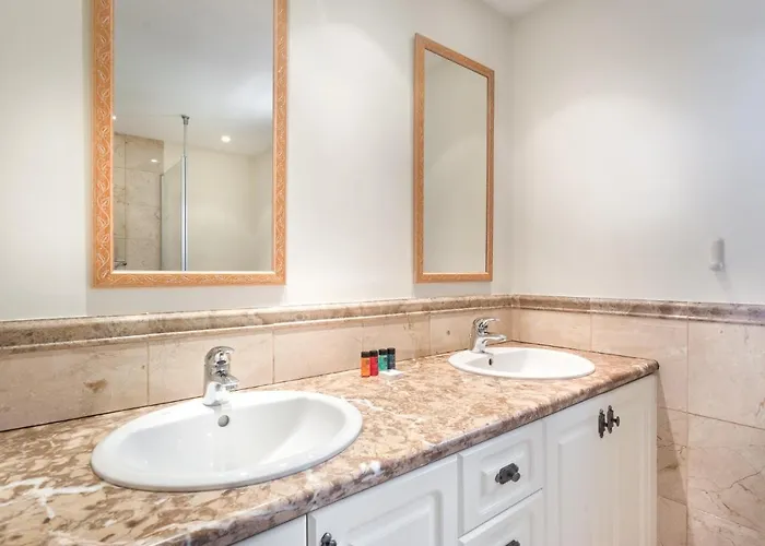 Adjona 1-4 Sea View 2b *